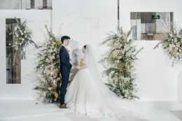 色彩乾淨且質感高階的白綠色系韓式婚禮，讓世間所有溫柔都奔向你
