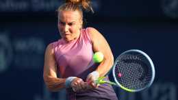 WTA迪拜賽庫茲尼佐娃逆轉淘汰頭號種子, 多哈賽費德勒對手產生