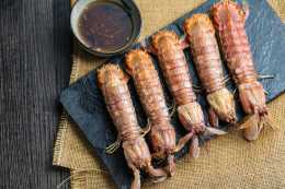 吃皮皮蝦，清蒸還是水煮？都不對，試試正確做法，蝦肉鮮美口感好