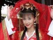 八位古裝紅衣女神，胡靜王麗坤佟麗婭蕭薔蔣勤勤，誰最驚豔？