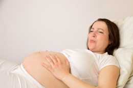懷孕三個月前臉紅不一定是胎兒的問題，所以孕婦不要嚇自己