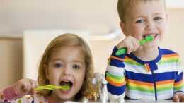 愛護牙齒從小做起，讓孩子愛上刷牙，其實沒有那麼難
