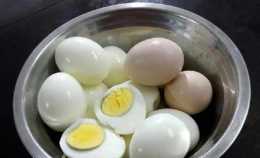 煮雞蛋別再傻傻的直接下鍋，多加這一步，雞蛋不破裂，輕鬆剝殼