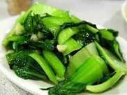 炒青菜時，學會這“7招”，青菜顏色翠綠不變老，口感鮮嫩更美味
