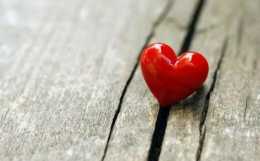 心理測試：你會把4顆心的哪一顆送給戀人？測你對TA到底有多愛