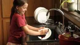 12歲男孩幫忙烤串走紅：為什麼孩子要做家務，這是最好的答案