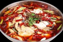 川香漁歌提醒：3種魚火鍋的做法，既暖胃又美味！