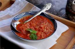 番茄新吃法，搭配肉末熬成醬，鮮美又健康