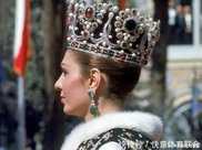 伊朗皇朝奢侈至極，珍藏神話般的珠寶王冠，遠遠勝出成為王室之最