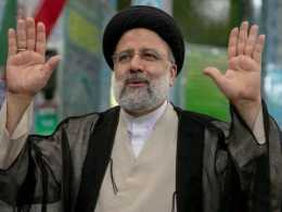 關鍵時刻，強硬派當選伊朗總統